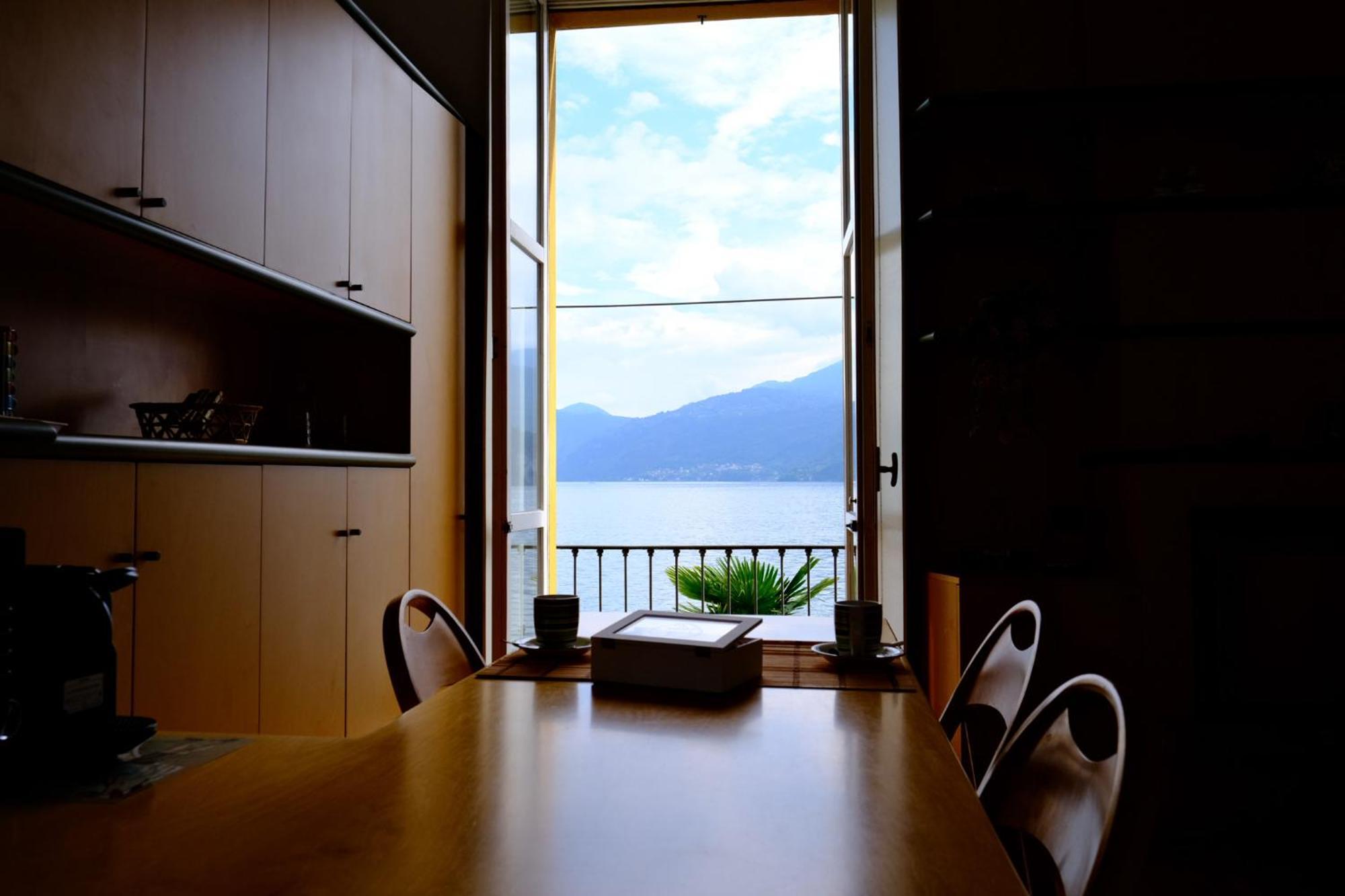 Appartamento La Casa Di Anna Varenna Esterno foto