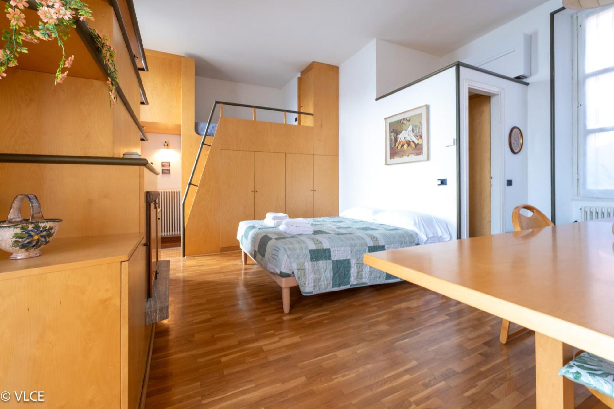 Appartamento La Casa Di Anna Varenna Esterno foto